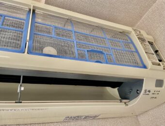 高圧洗浄後のエアコン