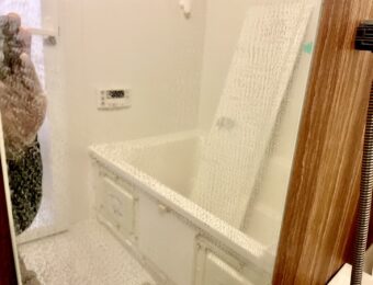 お風呂場鏡ウロコ汚れ