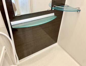 クリーニング後のお風呂壁