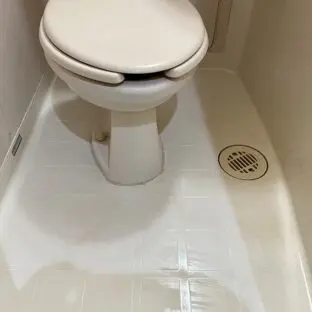 横浜市西区 のトイレクリーニング事例施工後